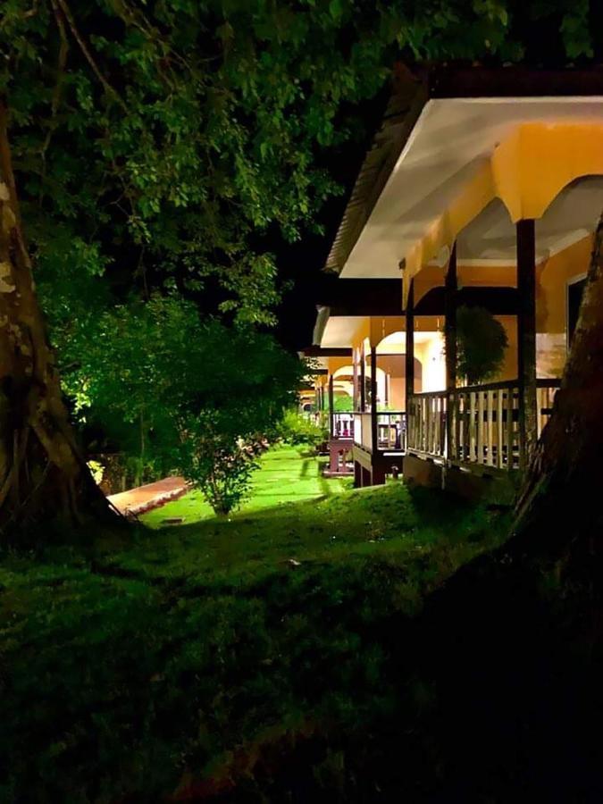 Hill Garden Hotel Chaungtha Exteriör bild